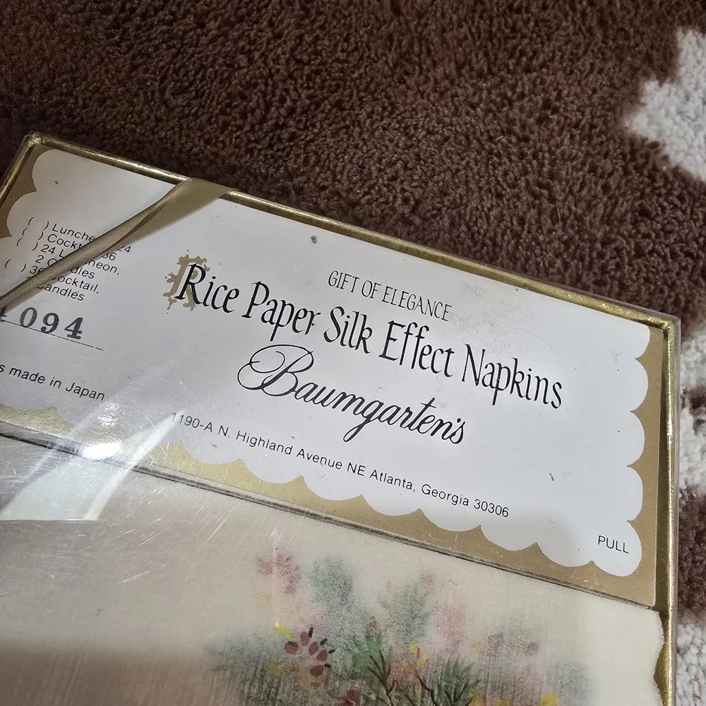 Rice Paper Silk Effect Napkins - Festive Design